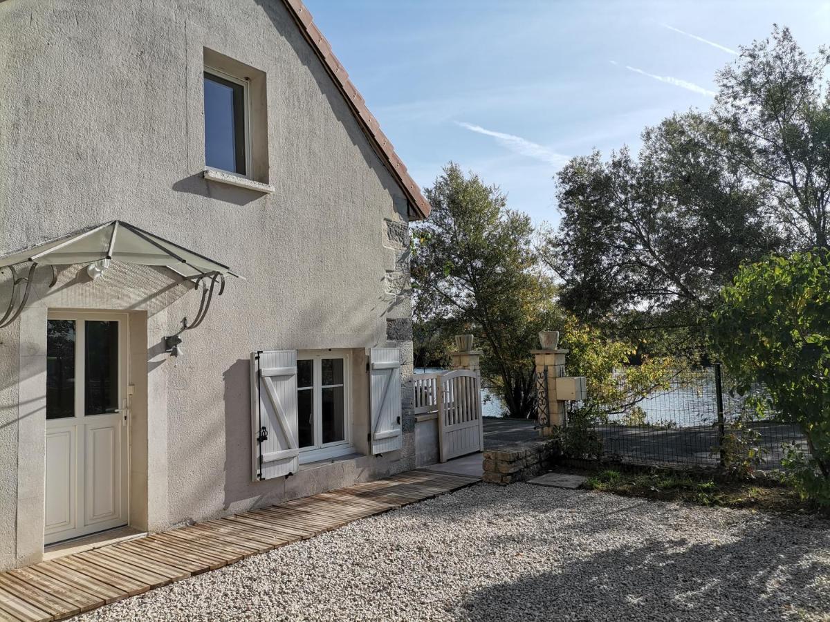 L'Alcove Des Falaises Rochefort-sur-Nenon Exteriör bild